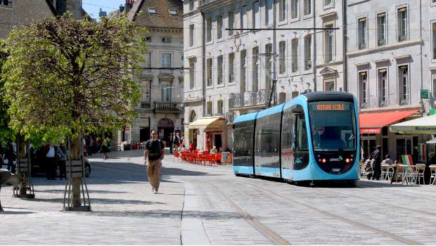 Egis lance le tramway de Besançon