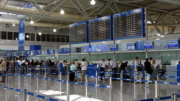 Vinci se positionne pour 14 aéroports en Grèce