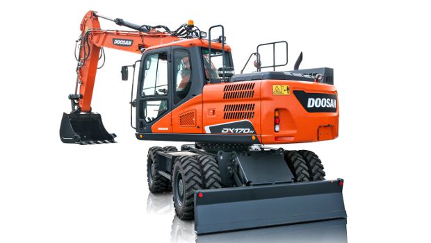 2 nouvelles pelles sur pneus -5 pour Doosan sur Intermat