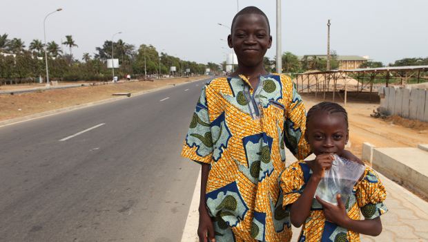 Colas Afrique aménage les routes du Bénin
