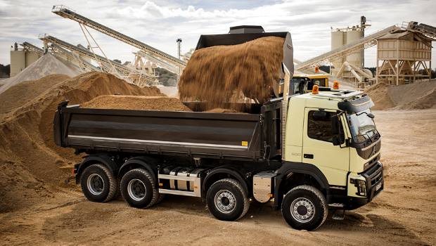 Volvo Trucks dévoile une batterie de camions à Intermat