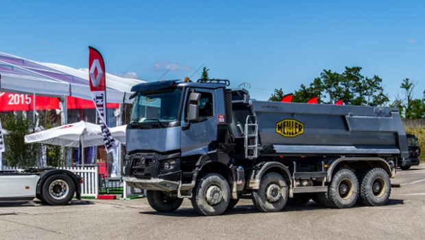 Renault Trucks poursuit son Drive Tour 2015