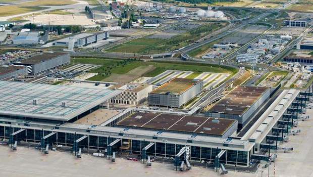 L'aéroport Berlin-Brandebourg pris dans des turbulences