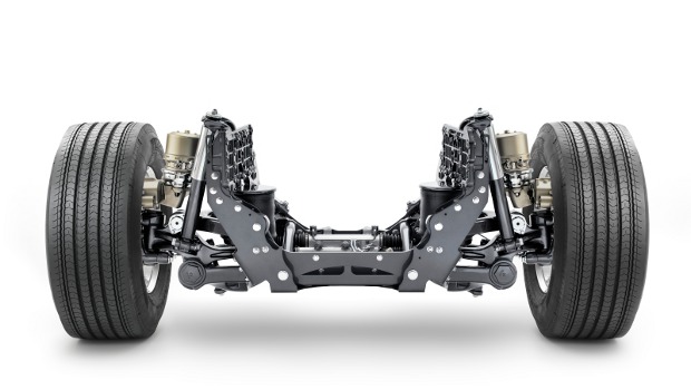 Volvo Trucks combine suspension avant et système de direction