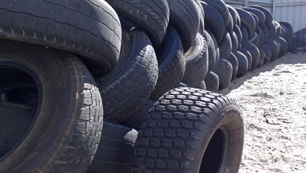 En Isère, Vicat traitera 530 t de pneus usagés