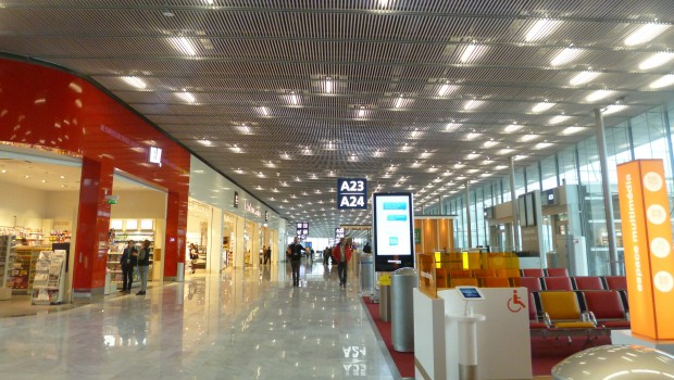 Orly a inauguré sa « Jetée » internationale du terminal Sud