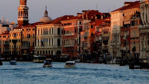 ABB sur l’alimentation et le contrôle de digues pour protéger Venise des inondations