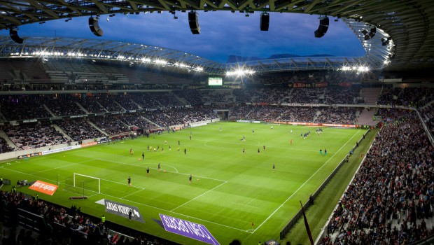 Thorn braque les projecteurs sur les stades de l'Euro 2016