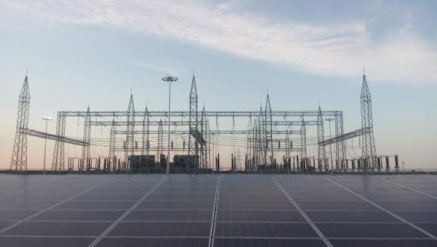 Inde : ABB relie une centrale électrique solaire