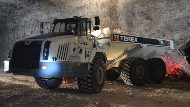 Terex Trucks sur la piste du sel  en Irlande