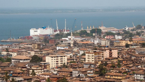 Bolloré confie à Eiffage l'extension d'un port en Sierra Leone