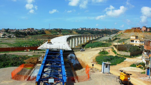 Algérie : Freyssinet conçoit des viaducs ferroviaires en zone sismique