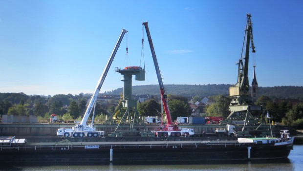 Port de Bamberg : Manitowoc hisse haut