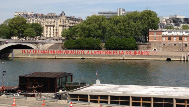 Paris nettoie ses murs de Seine pour le CIO