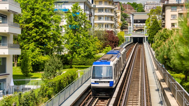 Egis muscle le métro automatique de Lausanne