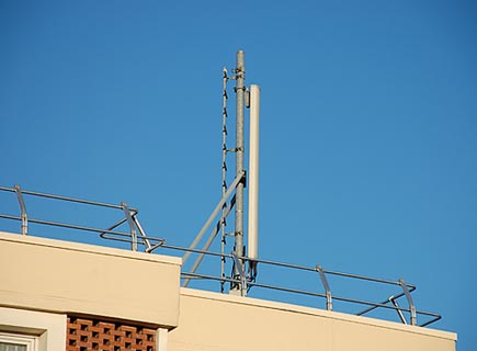 Téléphonie : encore un coup dur pour les antennes relais