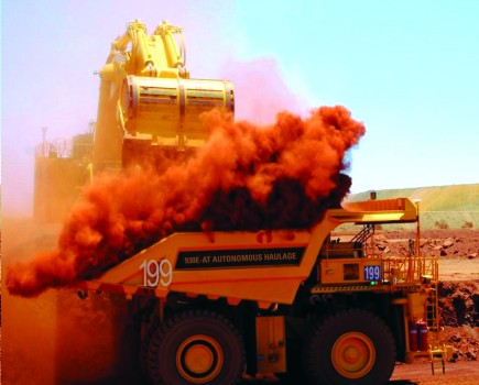 Les tombereaux rigides sans chauffeur de Komatsu