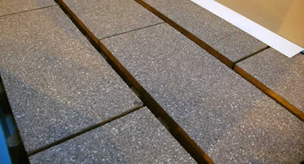 Kronimus : Un pavé encore plus résistant