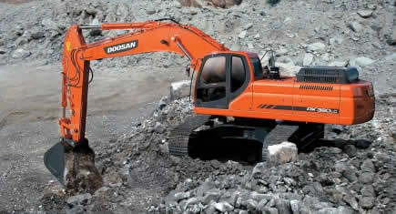 Doosan lance une nouvelle pelle de 38 tonnes