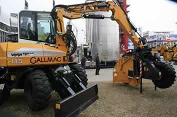 Les pelles Gallmac bénéficient de l’hydraulique des trancheuses Tesmec