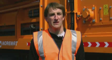  Un gain de temps et une qualité de mélange indéniables en compostage de déchets verts et de boues 