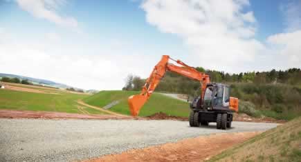 Nouvelle pelle sur pneus Hitachi Zaxis ZX145W-3 à rayon court