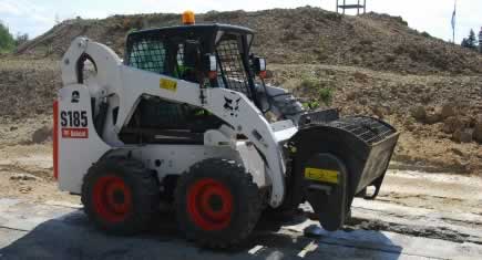 Bobcat sort de nouveaux godets mélangeurs