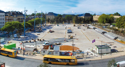 Metz pave la République