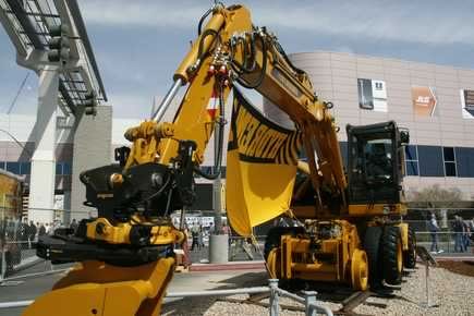 Conexpo-Con/Agg 2011 : la pelle rail-route Hydrema pour le marché US