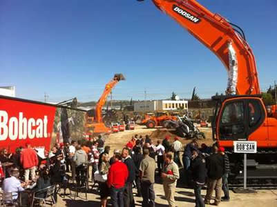 Bobcat et Doosan au grand jour chez Bob-San