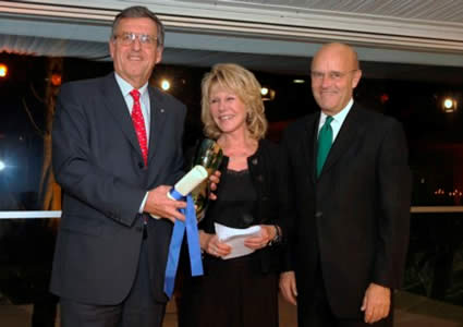 Volvo CE reçoit le prix d’Excellence suédoise 2011