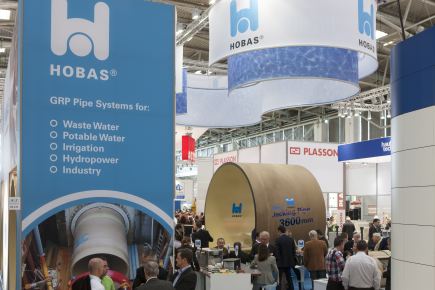 Hobas sort un tuyau en PRV de 3600 mm de diamètre