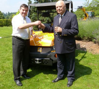 Un JCB Workmax gagné par Hublin lors d'Intermat