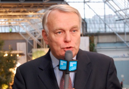 Ayrault:  l'aéroport Notre-Dame-des-Landes se fera .