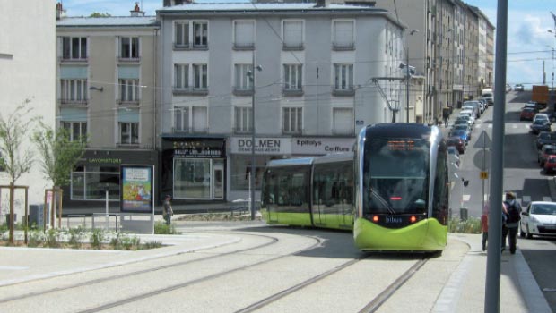 Tramway : priorité aux feux ! 