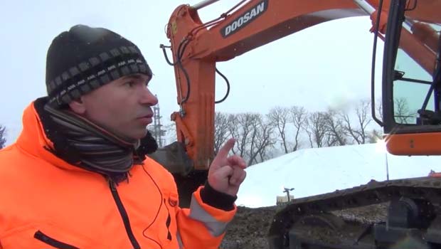 Doosan propose une nouvelle pelle de 50 t