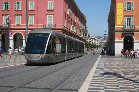 La ligne 2 du tramway de Nice sera livrée en deux fois