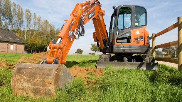 A Bauma, Doosan présente un prototype de mini pelle