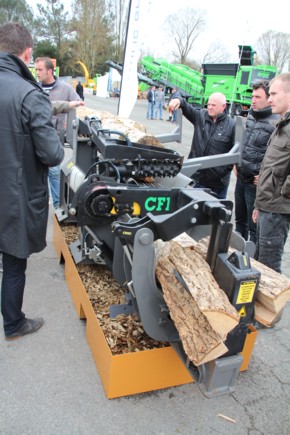 CFM400: le coupeur fendeur porté d'ASE