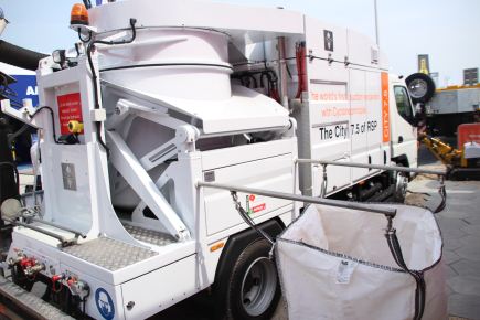 La City de RSP : une excavatrice aspiratrice de 7,5 t pour milieu dense