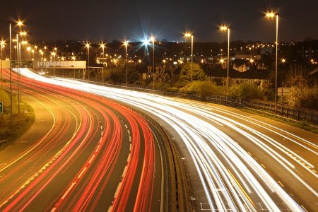 Le Royaume-Uni prévoit de nouvelles liaisons routières