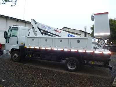 SRE Engenharia e Construções acquiert une plateforme aérienne télescopique CTE