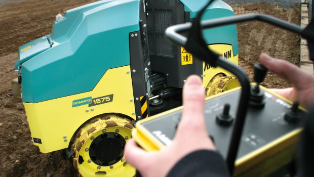 Ammann lance la production de son Rammax 1575 CI