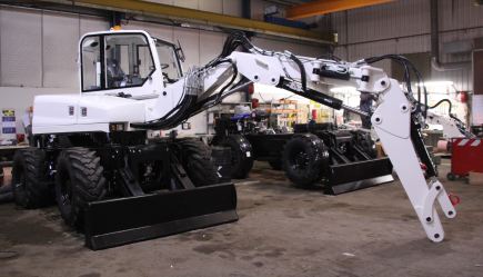 La pelle multifonctions Risa RSX aborde sa phase 2