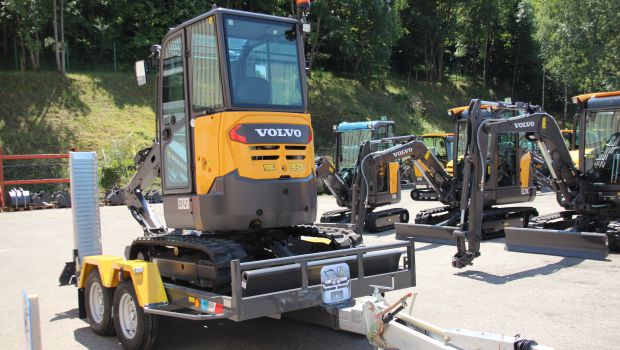 La Volvo ECR25D, une mini-pelle 100% loueur