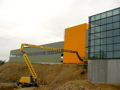 Ateliers Caugant, concessionnaire JCB à Brest, voit plus grand