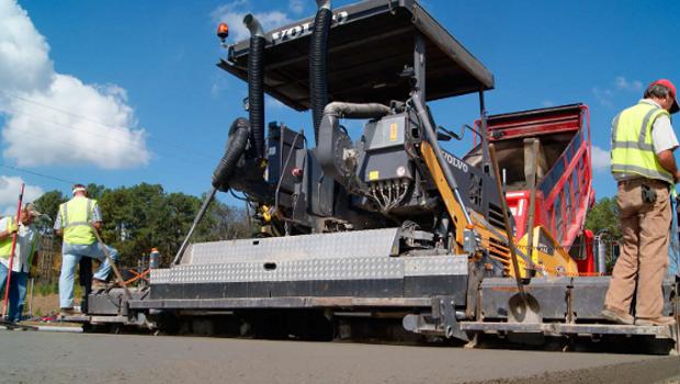 Au Tennessee, Volvo bétonne la distillerie Jack Daniels
