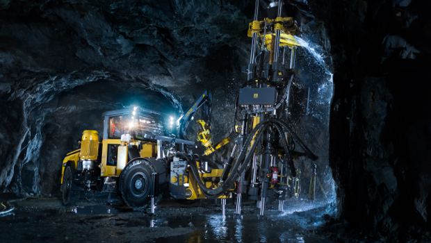 Atlas Copco lance une machine de forage souterrain innovante