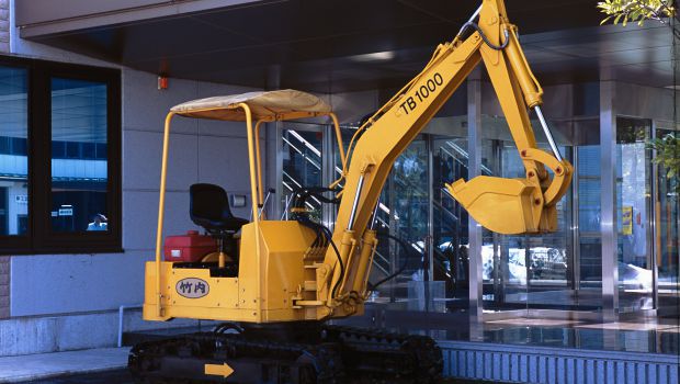 Mini-pelles : 3 marques qui ont fait l’histoire 