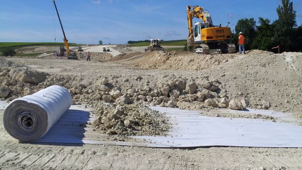 La LGV SEA s’équipe d’un géocomposite drainant 
